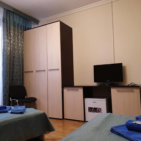 Hotel Obolon-Arena Киев Екстериор снимка