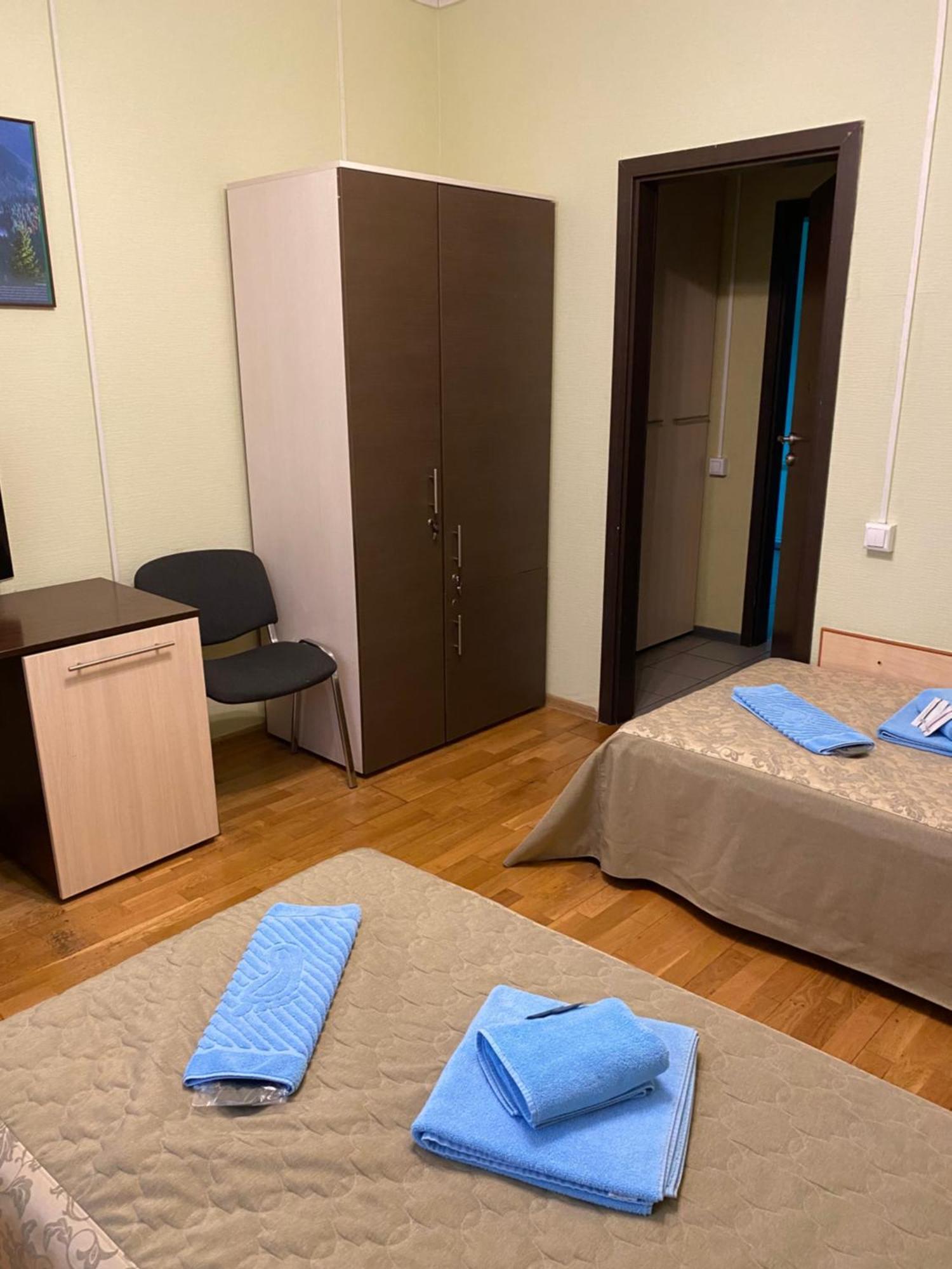 Hotel Obolon-Arena Киев Екстериор снимка
