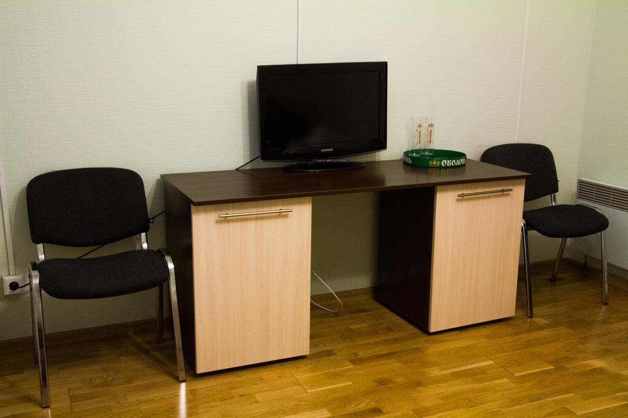 Hotel Obolon-Arena Киев Екстериор снимка