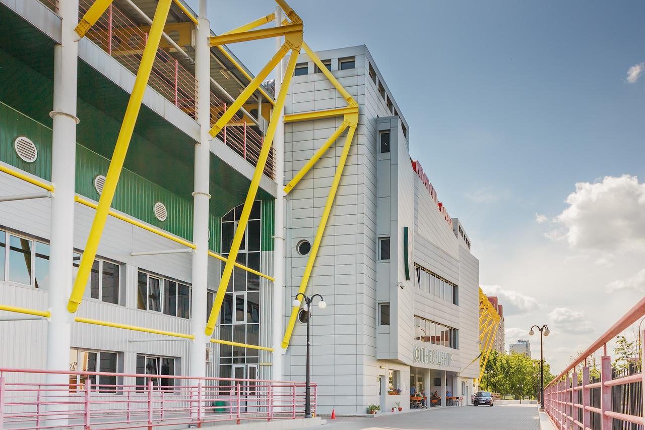 Hotel Obolon-Arena Киев Екстериор снимка